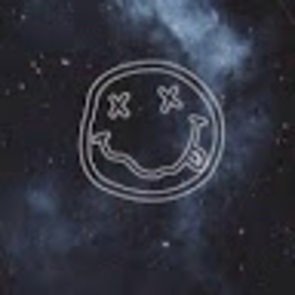 Meet your Posher, Jessica - Picture 1 of 1